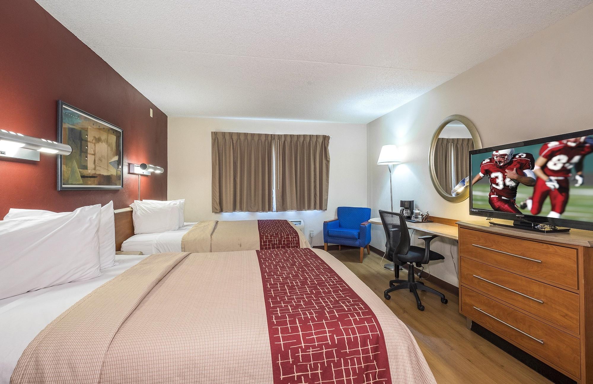Red Roof Inn & Suites Cleveland - Elyria Εξωτερικό φωτογραφία