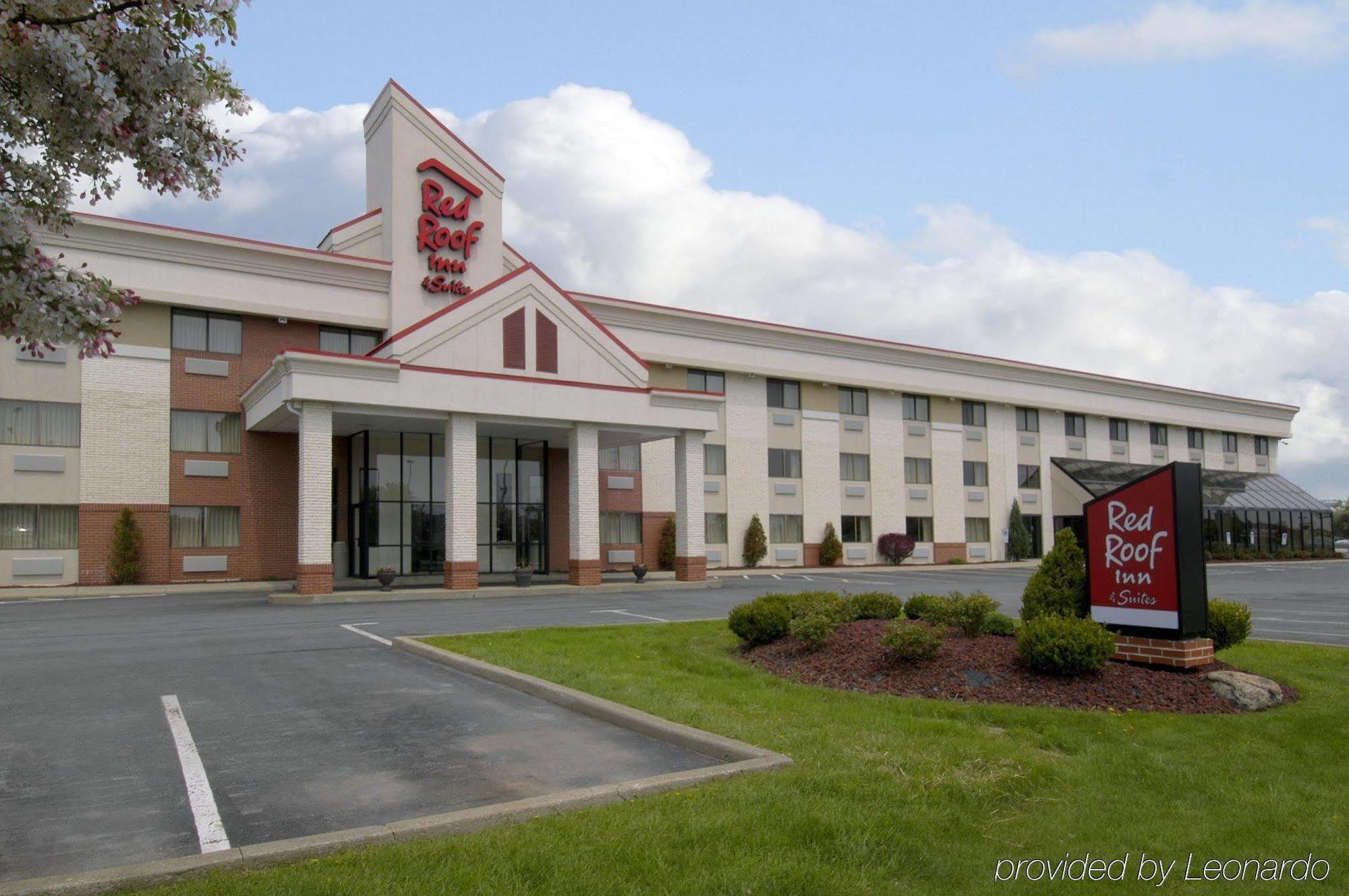 Red Roof Inn & Suites Cleveland - Elyria Εξωτερικό φωτογραφία